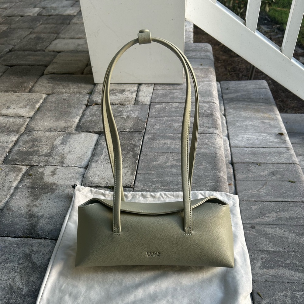 “Pistachio” green Freja New York, Mini Chrystie bag #Vegan  #FréjaNewYork